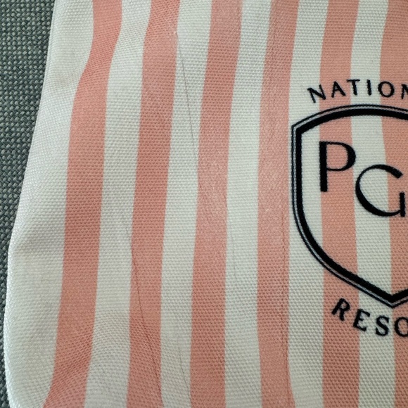 National PGA Resort Mini Tote Bag - Picture 4 of 4
